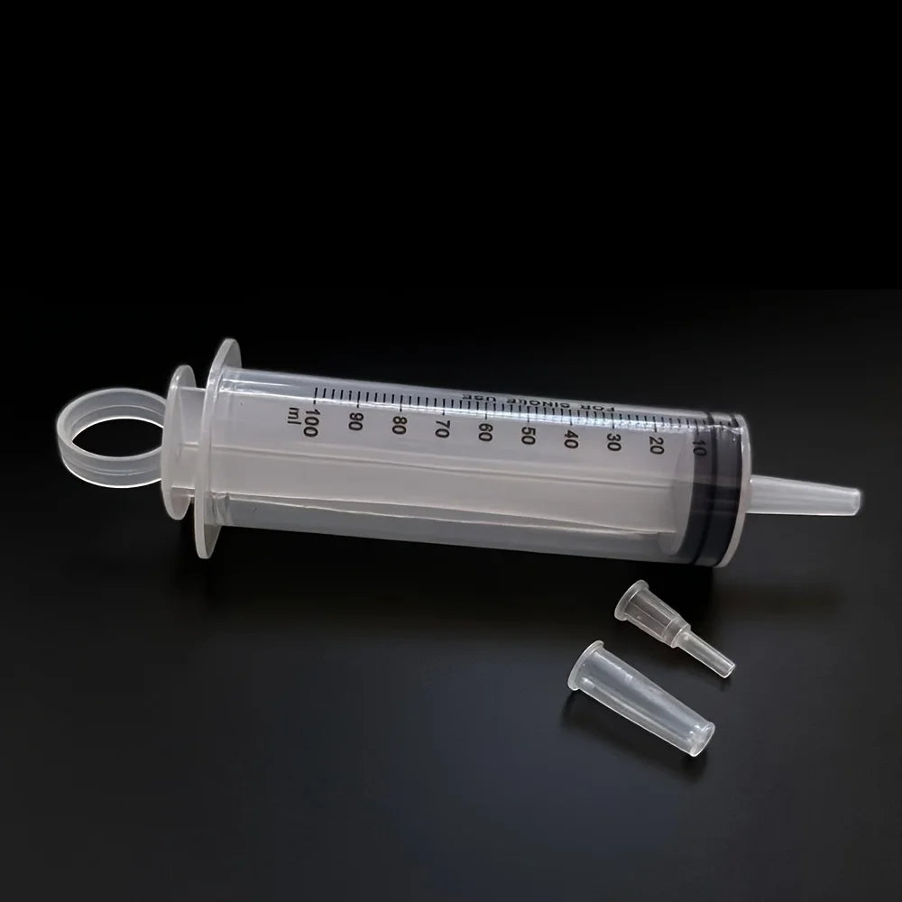 Plastic Syringe, Available in Capacities of 1000ml, 550ml, 350ml, 200ml, 100ml, 60ml, 20ml, 10ml, Suitable for Laboratory Dispensing, Dispensing Glue, Watering, and Veterinary Use