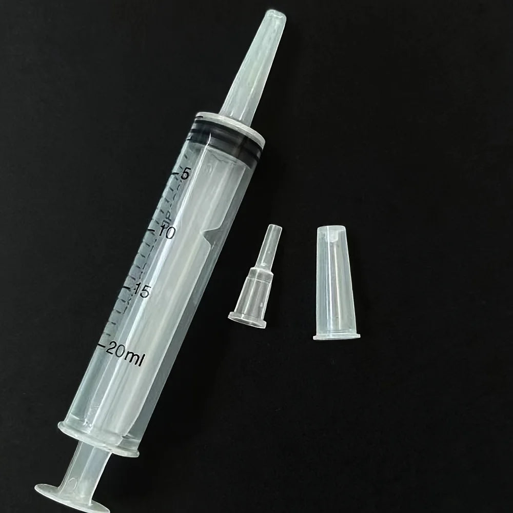 Plastic Syringe, Available in Capacities of 1000ml, 550ml, 350ml, 200ml, 100ml, 60ml, 20ml, 10ml, Suitable for Laboratory Dispensing, Dispensing Glue, Watering, and Veterinary Use